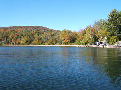 Lake Willoughby Beach Cottage Vacation Rental in Westmore, VT
